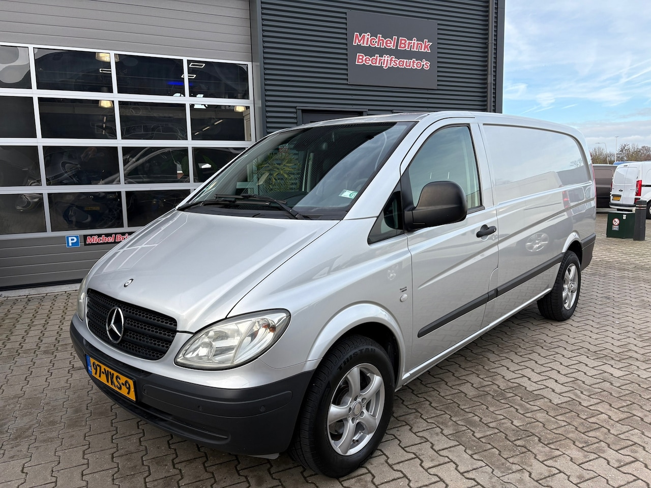 Mercedes-Benz Vito - 120 CDI 320 Lang Automaat V6 - AutoWereld.nl