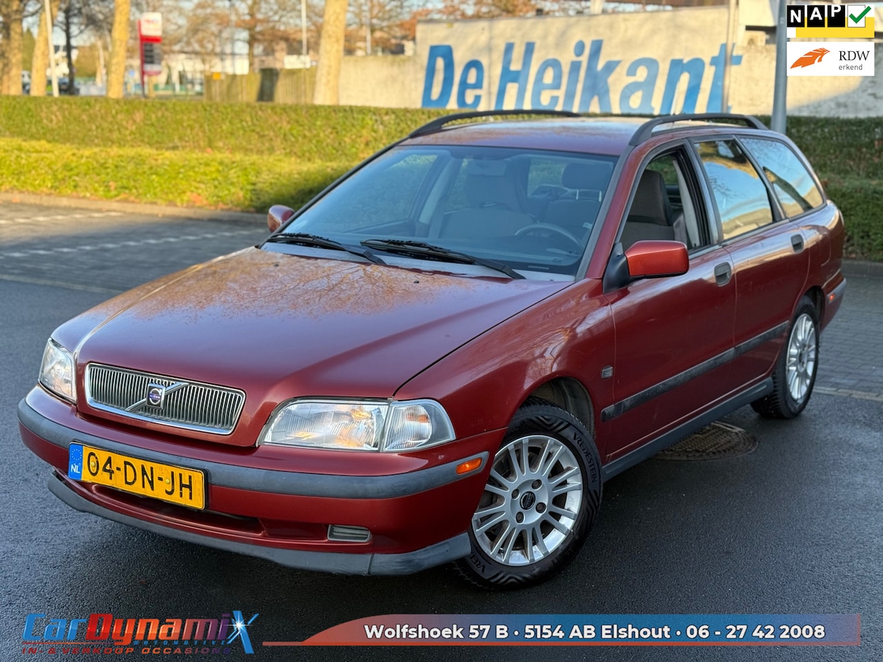 Volvo V40 - 1.8 Europa | Trekhaak | Airco | LMV | Nieuwe APK | Rijdt Top - AutoWereld.nl