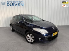 Renault Mégane - 2.0 | Automaat | Pano | Trekhaak | Airco