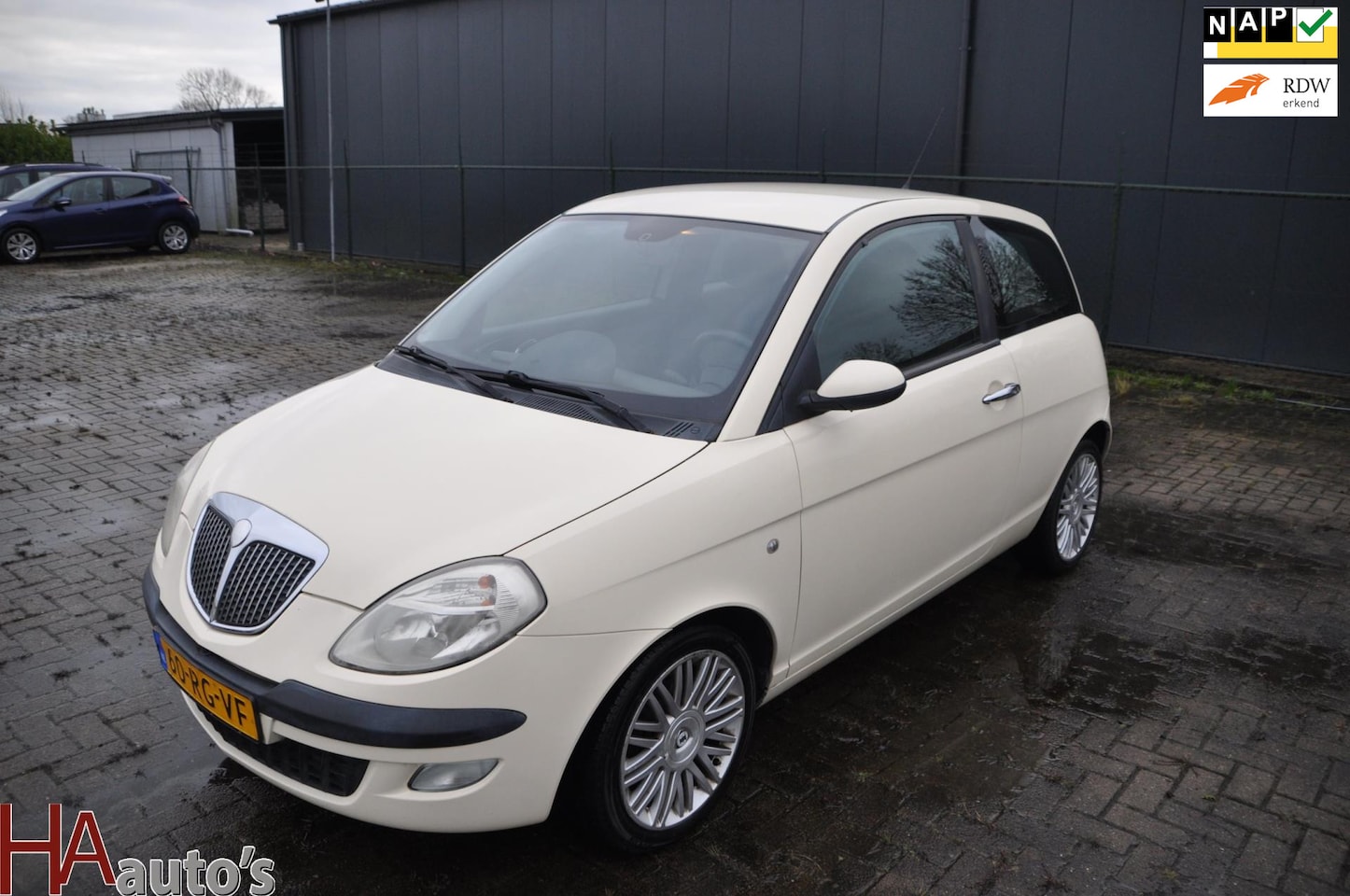 Lancia Y(psilon) - Ypsilon 1.2-16V Oro *AIRCO* - AutoWereld.nl
