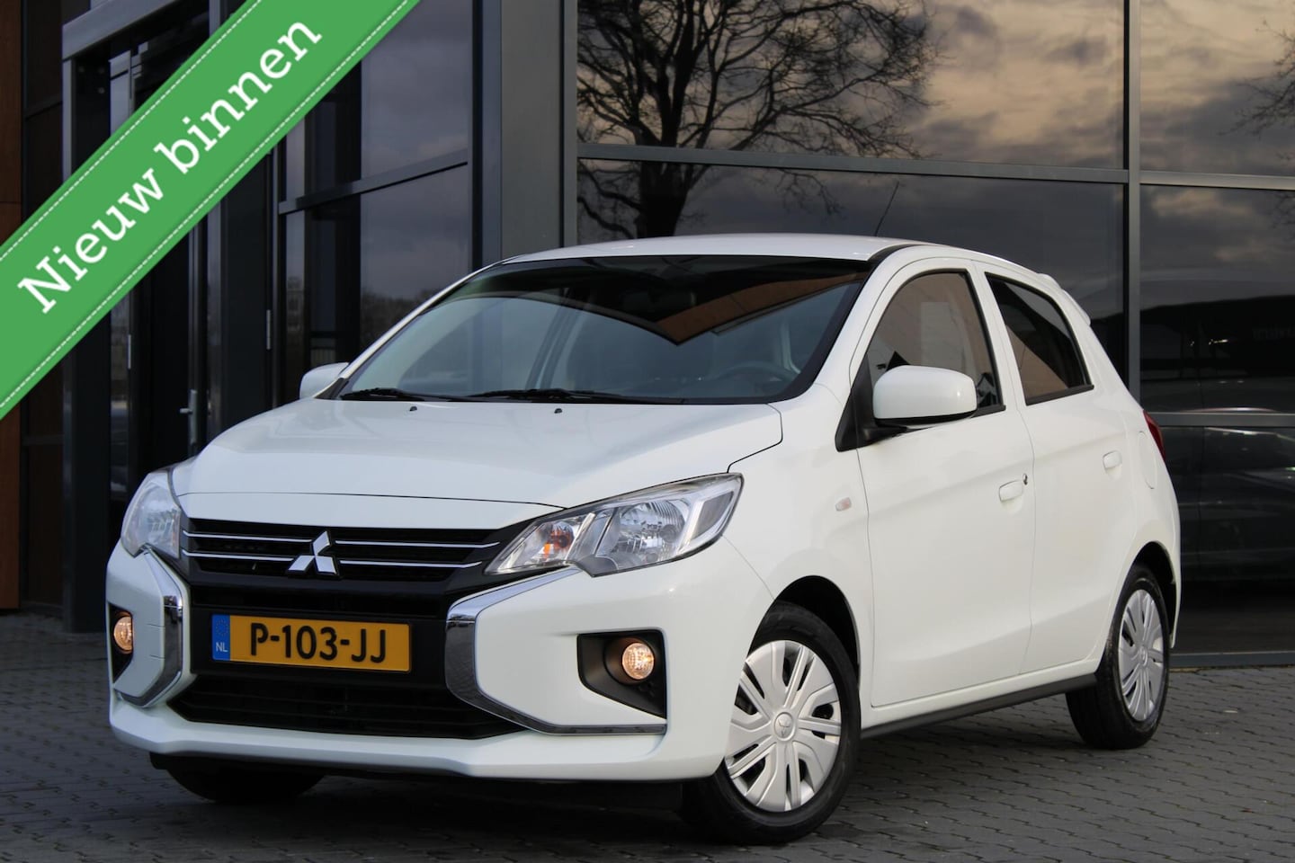Mitsubishi Space Star - 1.2 Connect+ | Airco | Carplay | NL auto - AutoWereld.nl