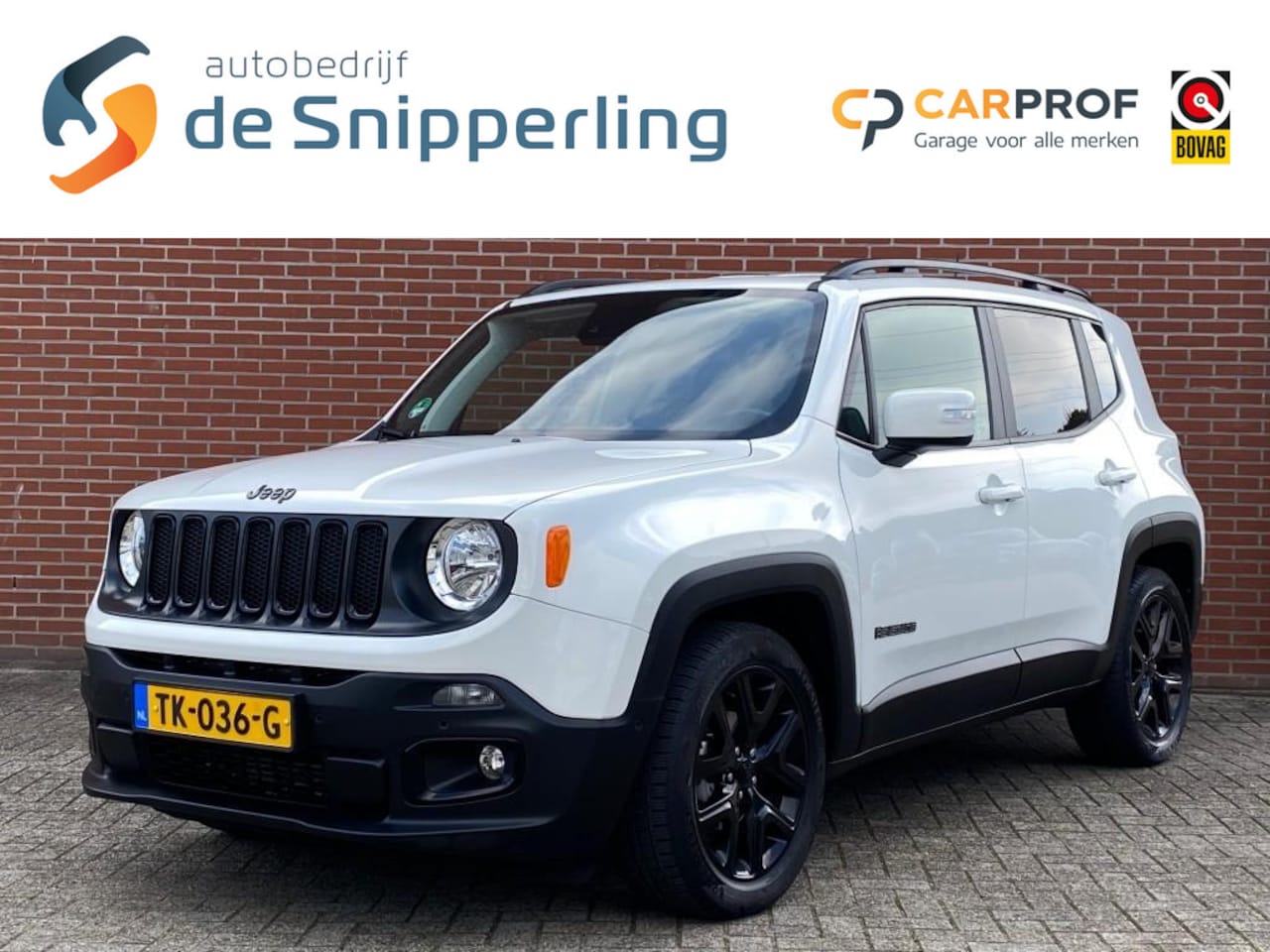 Jeep Renegade - 1.4 M.AIR Limited AUTOMAAT NAV ADAPT-CRUISE CARPLAY PDC LMV - AutoWereld.nl