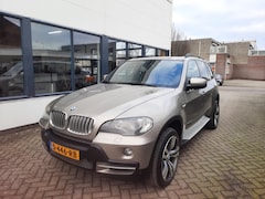 BMW X5 - XDrive 4.8i PANORAMADAK VOL LEER