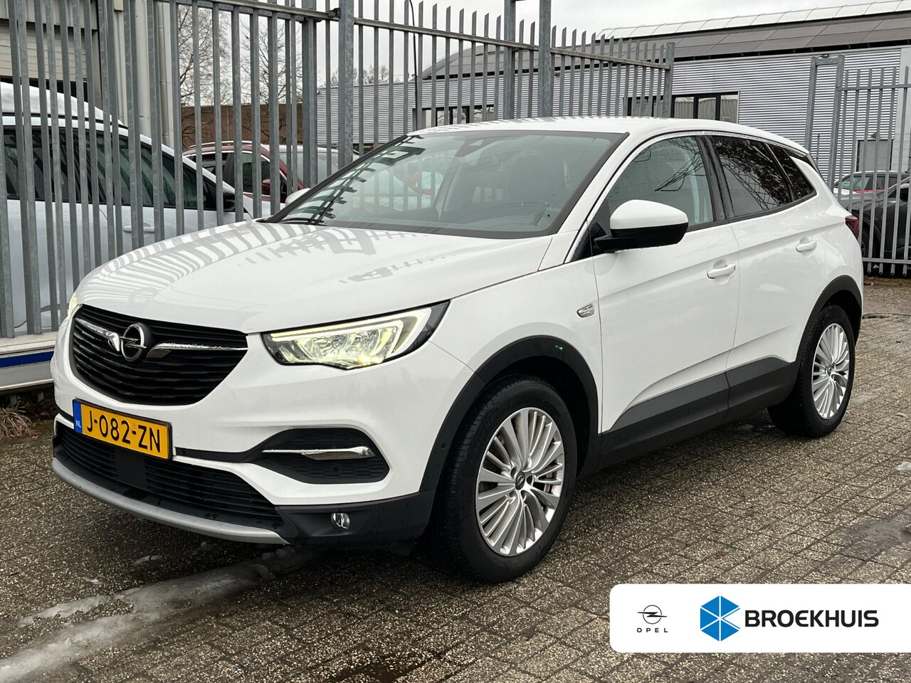 Opel Grandland X - 1.2 Turbo Innovation | 100% ondh. | Achteruitrijcamera | Apple Carplay/Android Auto|telefo - AutoWereld.nl