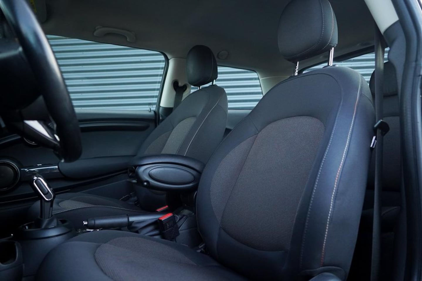 MINI Mini - 1.5 Chili / Aut / Navi / Clima / Cruise / LED / Facelift - AutoWereld.nl