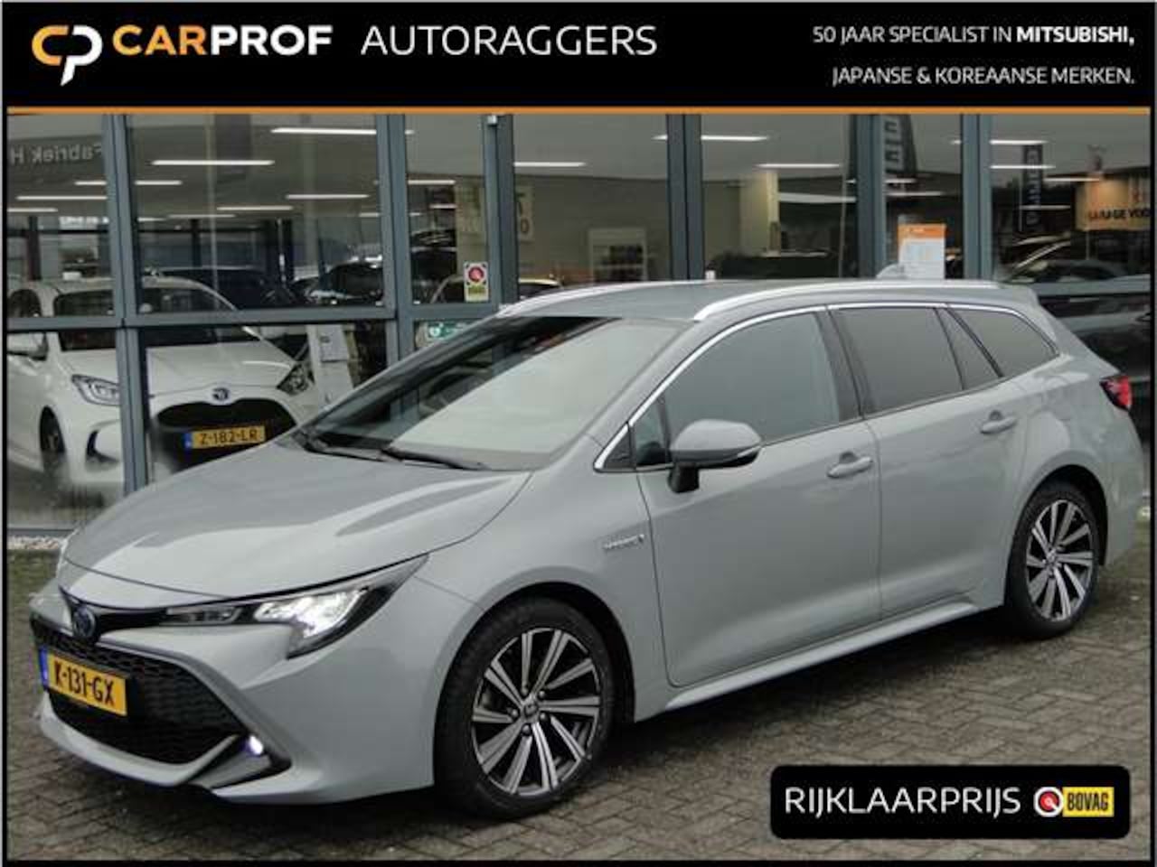 Toyota Corolla Touring Sports - 1.8 Hybrid BusinessPlus | Leer/Stof | Donkere Hemel | Carplay | Led - AutoWereld.nl