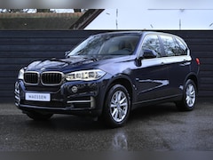 BMW X5 - xDrive35i High Executive /Leder/H&K audio/NL auto