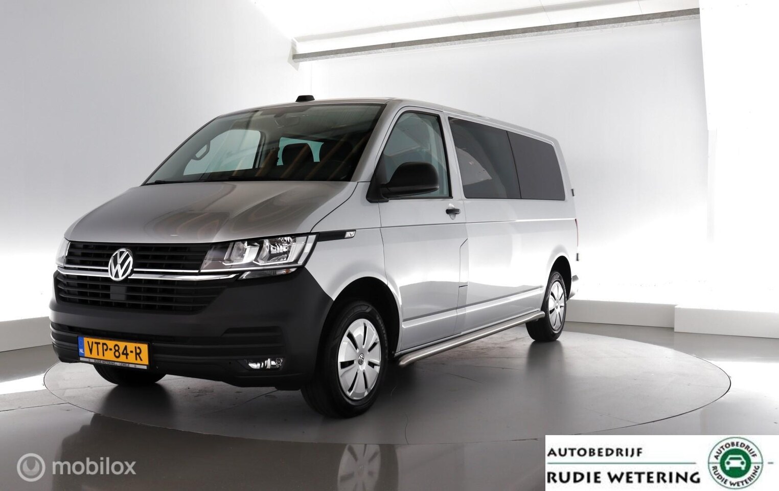 Volkswagen Transporter - 2.0 TDI L2H1 DC Comfortline 6-pers.|trekhaak|nav|dab|pdc. - AutoWereld.nl