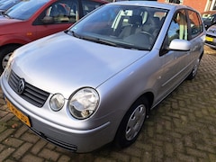 Volkswagen Polo - 1.4-16V FSI TURIJN 5 DEURS AIRCO TREKHAAK