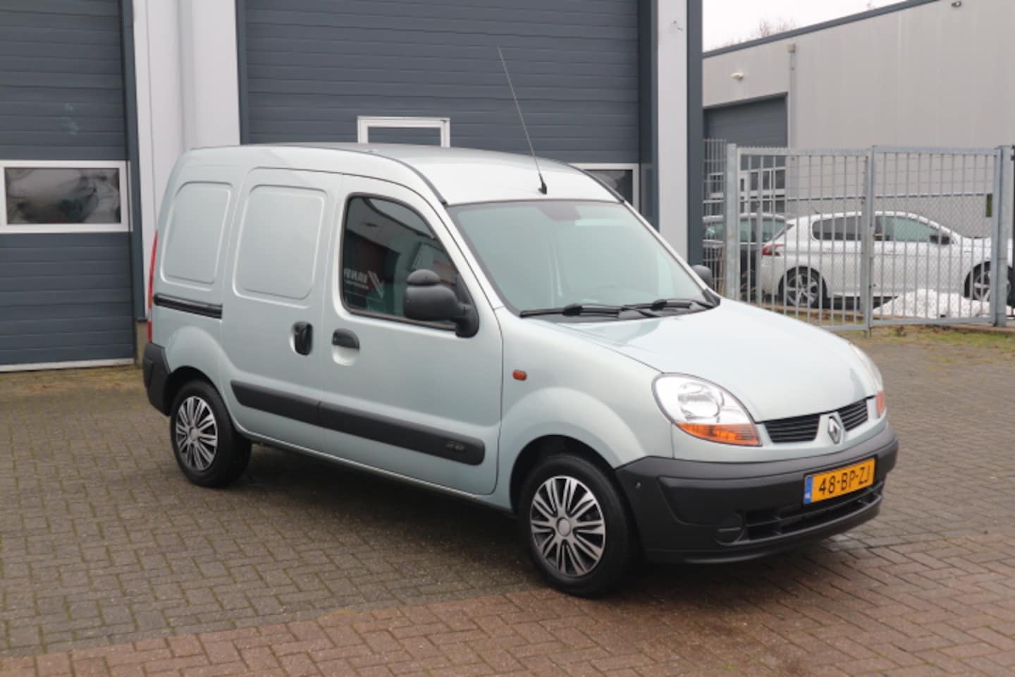 Renault Kangoo Express - 1.5 dCi 80 Grand Confort Light 1.5 dCi 80 Grand Confort Light - AutoWereld.nl