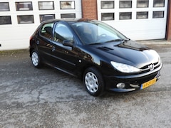 Peugeot 206 - 1.4 Forever