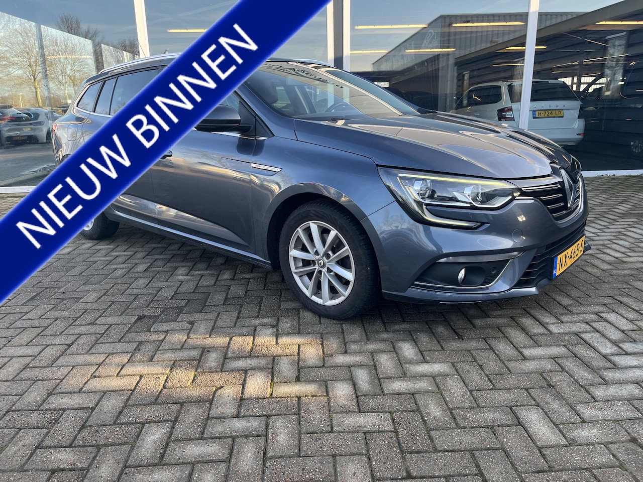 Renault Mégane Estate - 1.5 dCi Eco2 Bose camera / Led / ACC / LMV / Trekhaak / Half leer - AutoWereld.nl