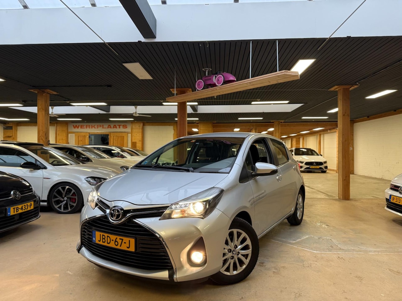 Toyota Yaris - 1.3 VVT-i Comfort Airco Cruise Control - AutoWereld.nl