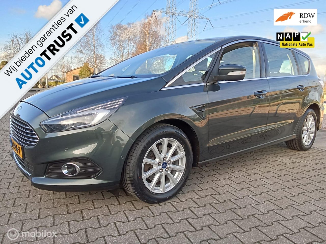Ford S-Max - 2.0 Vignale/Clima/Navi/Leder/Trekhaak - AutoWereld.nl