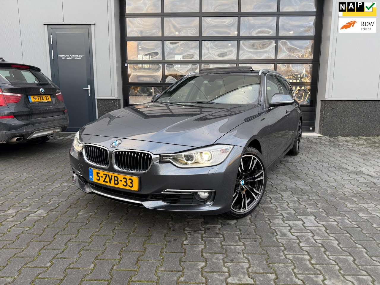 BMW 3-serie Touring - 328i High Executive Panoramadak sportstoelen 245 PK - AutoWereld.nl