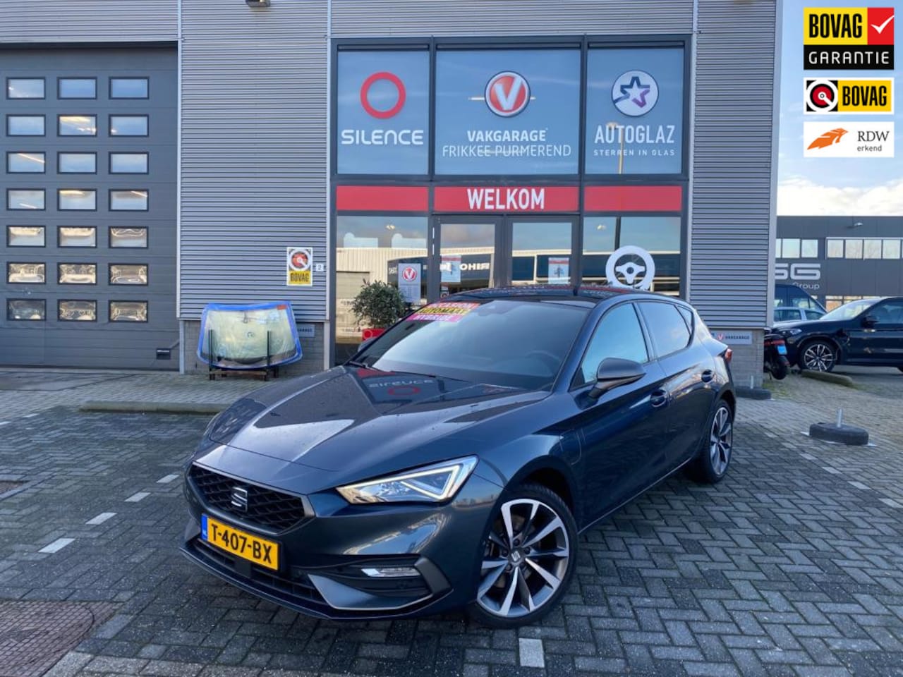 SEAT Leon - 1.4 TSI eHybrid PHEV FR Business Intense 1.4 TSI eHybrid PHEV FR Business Intense - AutoWereld.nl