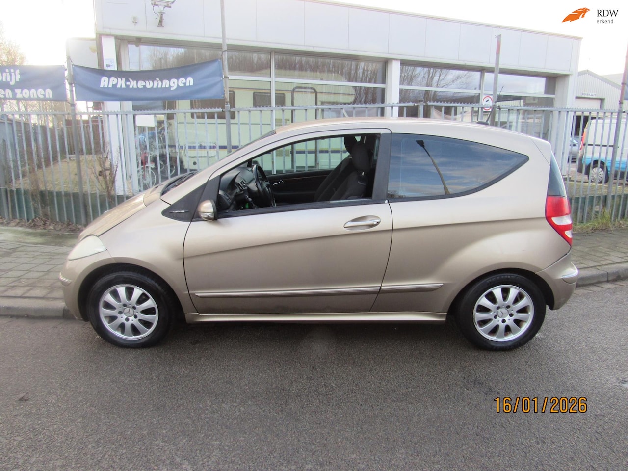 Mercedes-Benz A-klasse - 170 Classic 170 Classic,automaat,airco - AutoWereld.nl