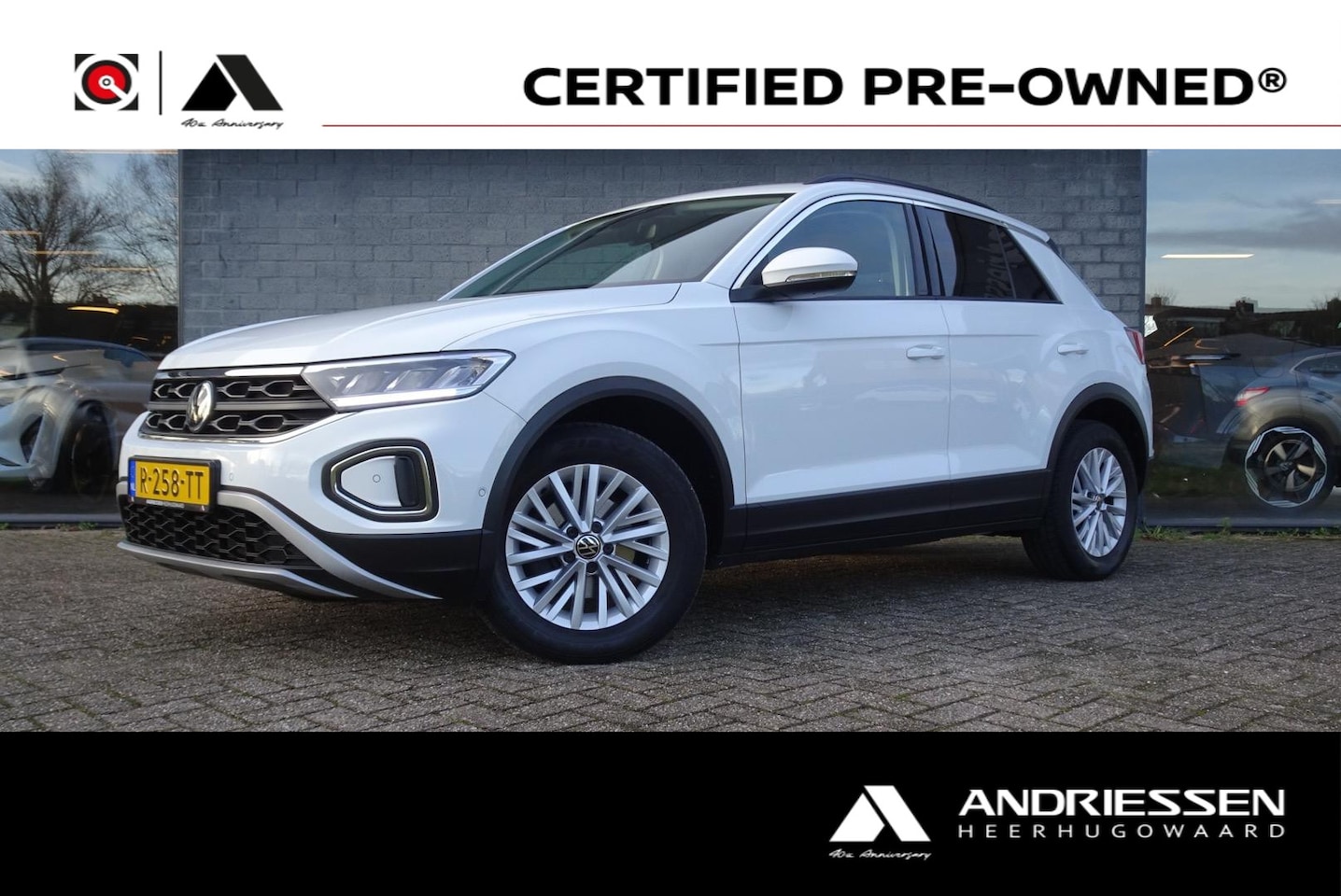 Volkswagen T-Roc - 1.0 TSI Life 75 Edition 1.0 TSI Life 75 Edition - AutoWereld.nl