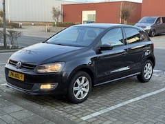 Volkswagen Polo - 1.4 Benzine 86PK Clima RNS310 Navi Bluetooth