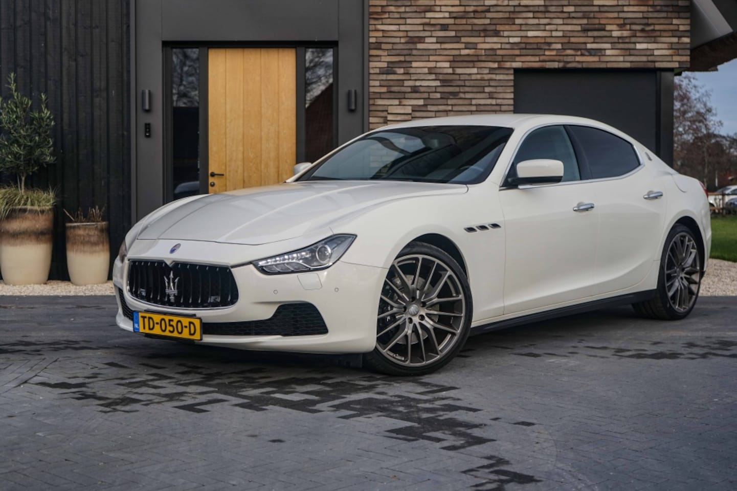Maserati Ghibli - 3.0 S Q4 411PK Dealer onderhouden - AutoWereld.nl