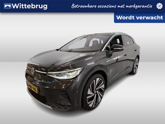 Volkswagen ID.4 - First Max 77 kWh / PANO/ TREKHAAK/ 360 CAMERA/ PARK. SENSOREN/ MEMORY SEATS/ NAVI/ CLIMA/