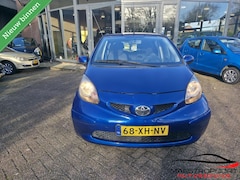 Toyota Aygo - 1.0 – Origineel Nederlands, lage km-stand