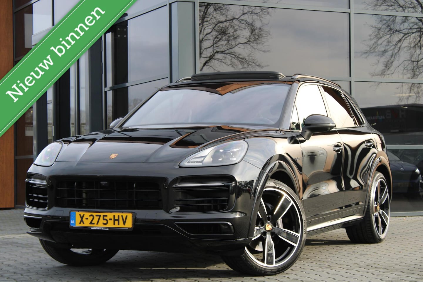 Porsche Cayenne - 3.0 E-Hybrid Platinum Edition | Luchtvering | Pano - AutoWereld.nl