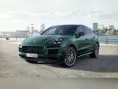 Porsche Cayenne Coupé - Turbo S E-Hybrid