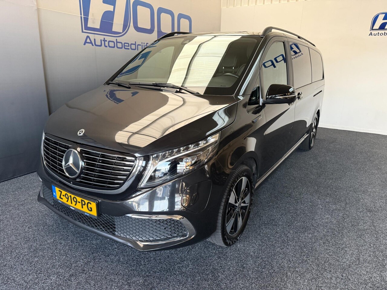 Mercedes-Benz EQV - 300 L3 - 8-Pers. - Luchtvering - Leer - 360 - Exterieur pakket - Incl. Garantie - AutoWereld.nl