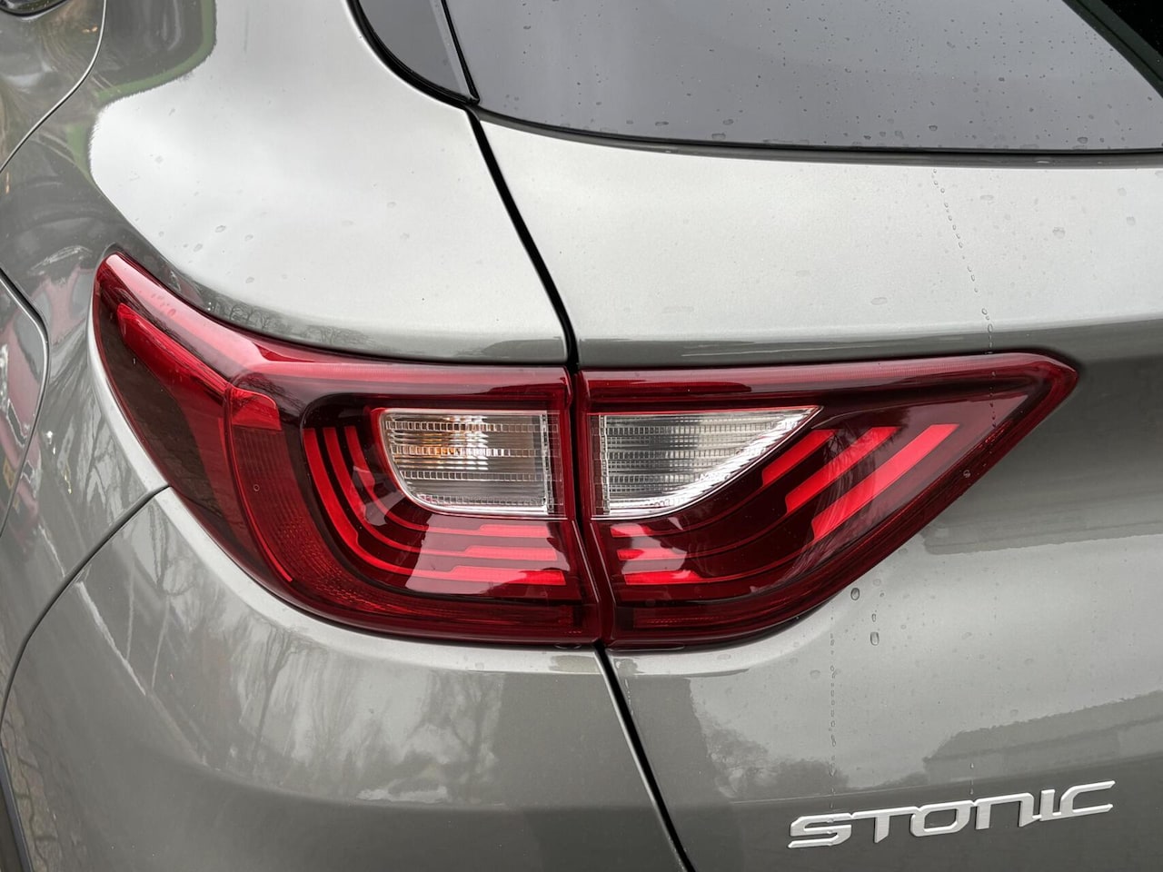 Kia Stonic - 1.0 T-GDi GT-Line AppleCarPlay/AndroidAuto/ Adaptieve Cruise Control En Stuurhulp/ Achteru