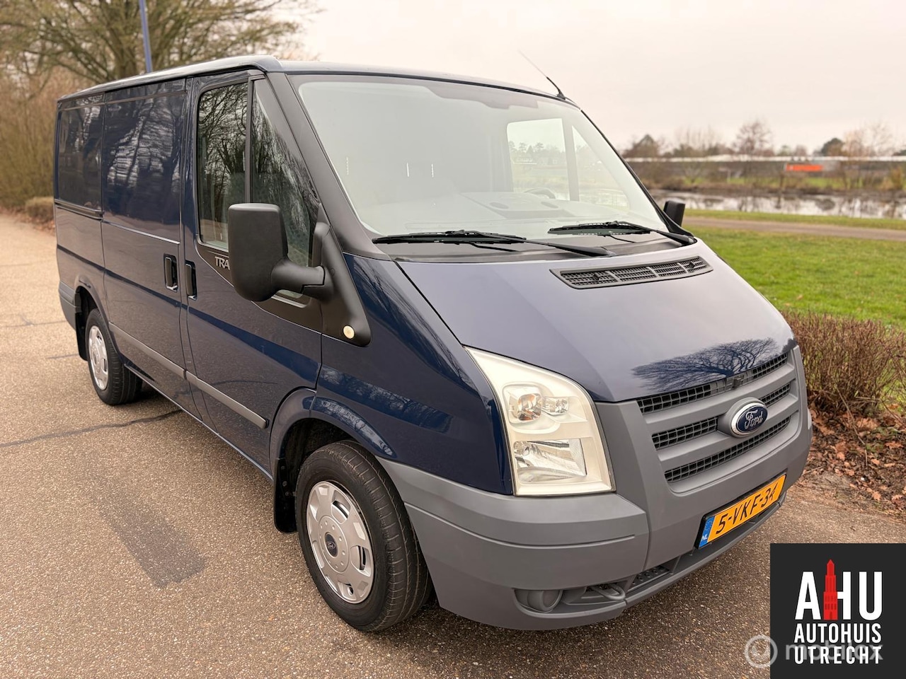 Ford Transit - 260S 2.2 TDCI Economy Edition 260S 2.2 TDCI Economy Edition - AutoWereld.nl