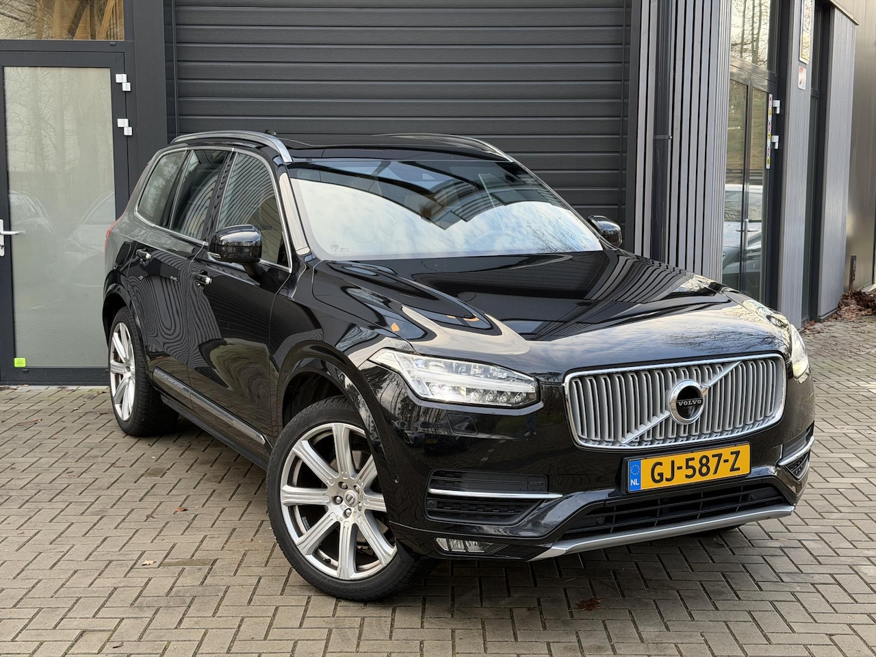 Volvo XC90 - 2.0 D5 AWD First Edition 2.0 D5 AWD First Edition - AutoWereld.nl