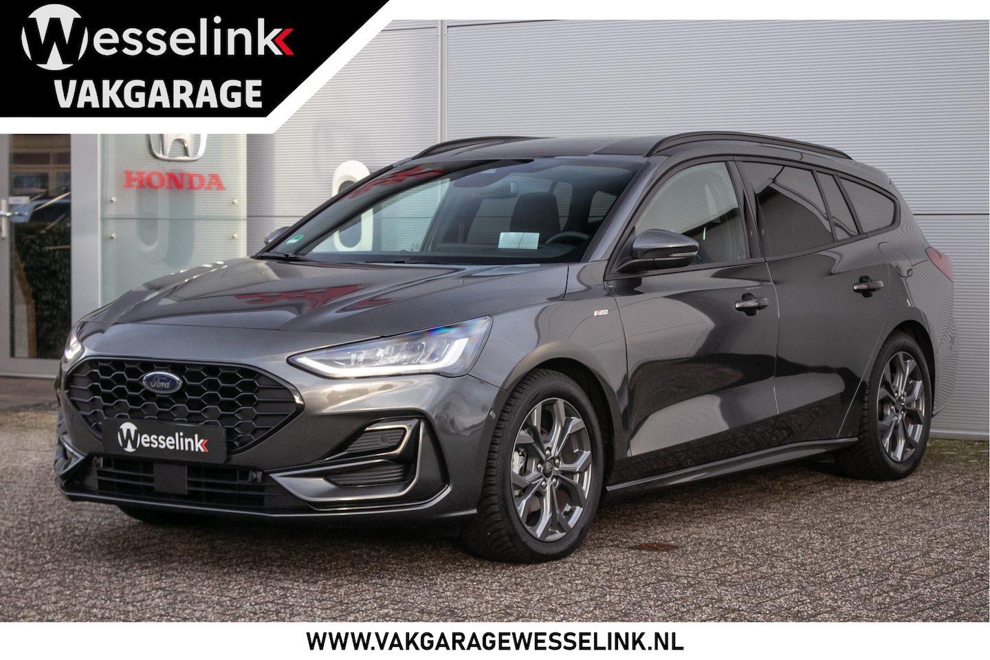 Ford Focus Wagon - 1.0 EcoBoost Hybrid aut. ST-Line X - Stoel+stuurverw. | Nav | Afn. trekhaak | All-seasonb. - AutoWereld.nl