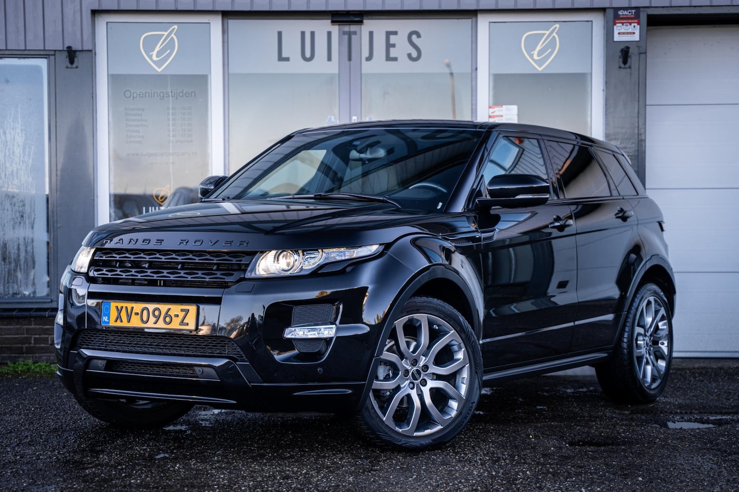 Land Rover Range Rover Evoque - 2.0Si 241pk 4WD Dynamic I Schaalstoelen I Meridian I Panoramadak I Camera - AutoWereld.nl