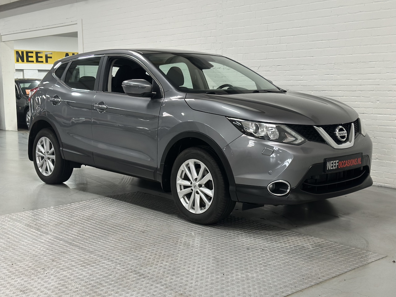 Nissan Qashqai - 1.2 Acenta CLIMA / CRUISE /CAMERA /TREKHAAK - AutoWereld.nl