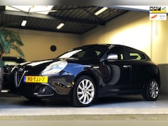 Alfa Romeo Giulietta - 1.4 Turbo 170pk/Leer/NAVI/PDC/Trekhaak