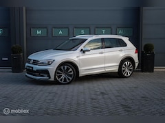 Volkswagen Tiguan - 2.0 TSI 4Motion Highline Business R-line|Leder|Camera|Apple carplay