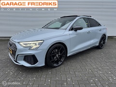 Audi A3 Limousine - 35 TFSI S-Line | Panorama dak | Stoelverwarming |