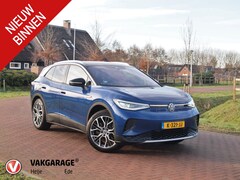 Volkswagen ID.4 - First Max 77 kWh | Head-Up Display | Panoramadak | Trekhaak | 360 Camera | Sfeerverlichtin