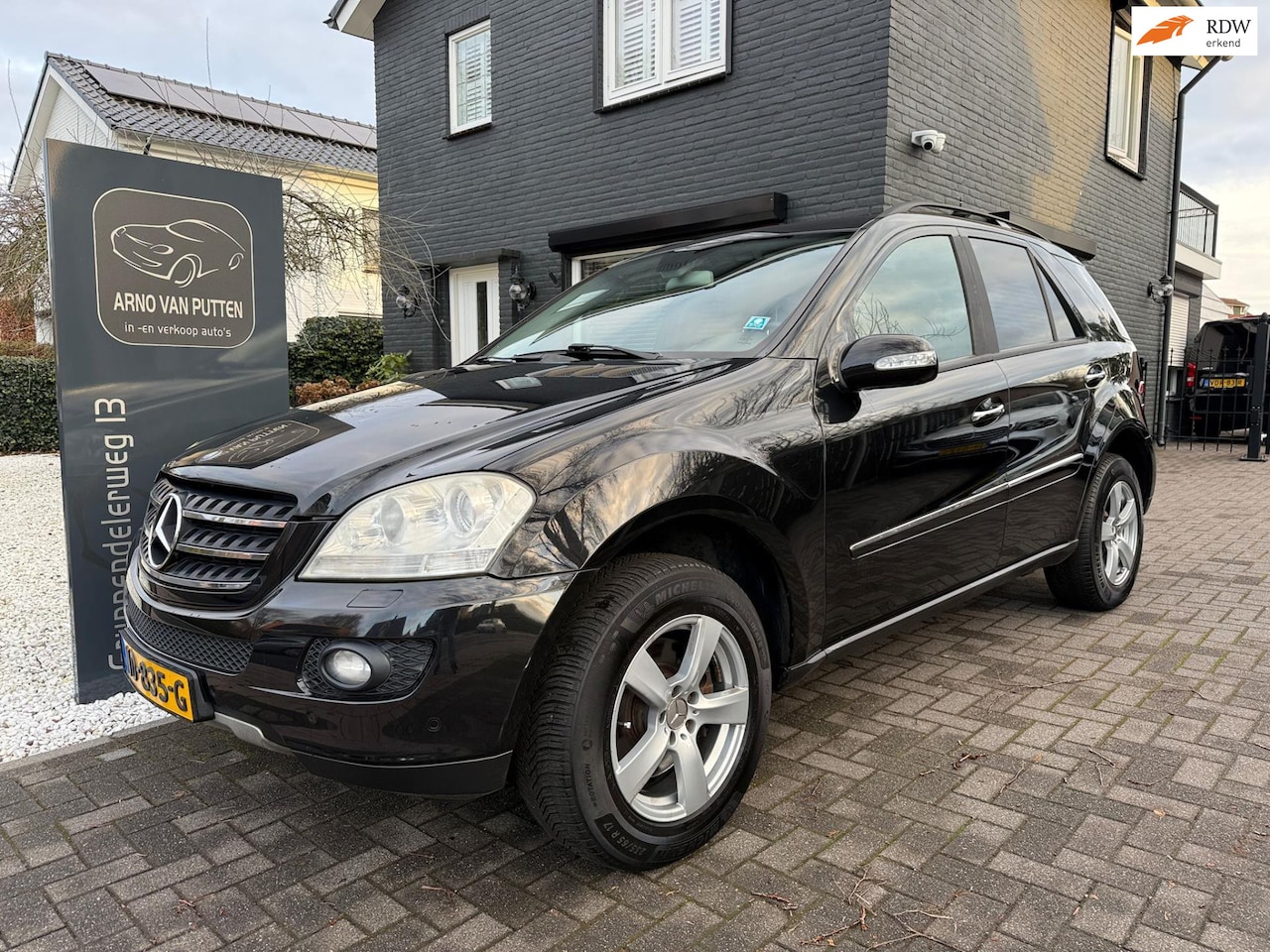 Mercedes-Benz M-klasse - 350 Benzine Automaat - AutoWereld.nl