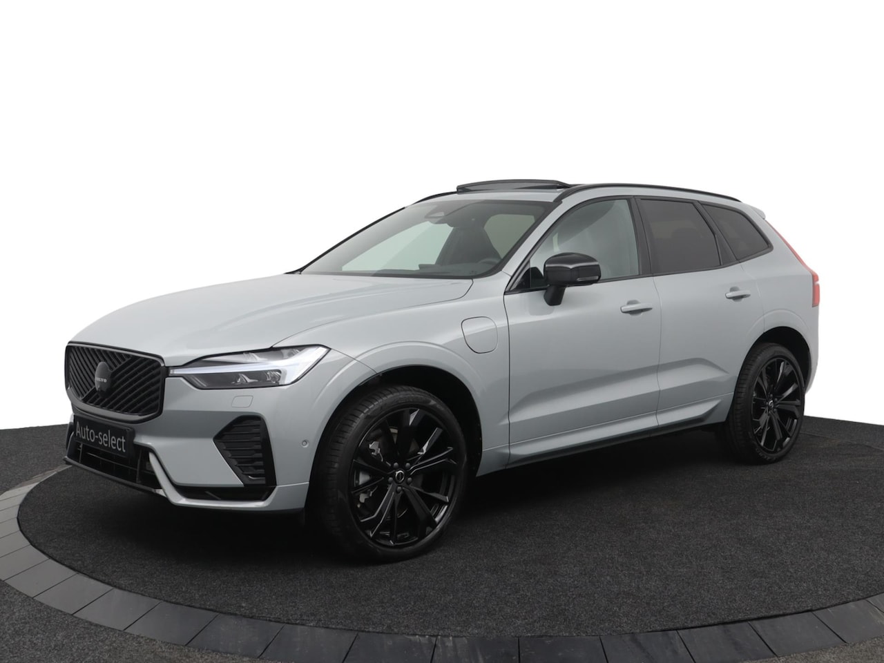 Volvo XC60 - T8 AWD PLUS BLACK EDITION|360|HUD|NIEUW!| - AutoWereld.nl