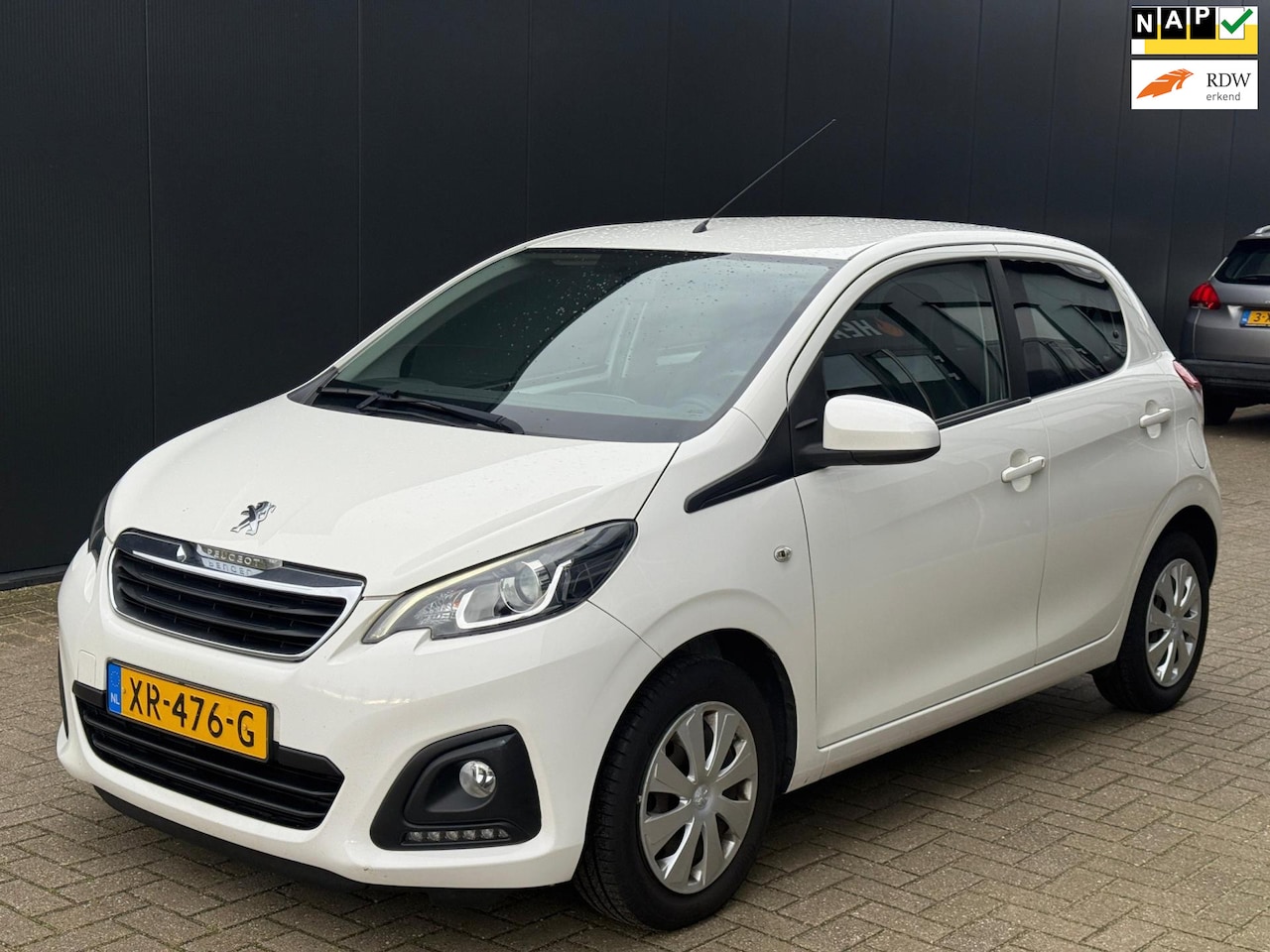 Peugeot 108 - 1.0 e-VTi Active nette dealer auto! - AutoWereld.nl