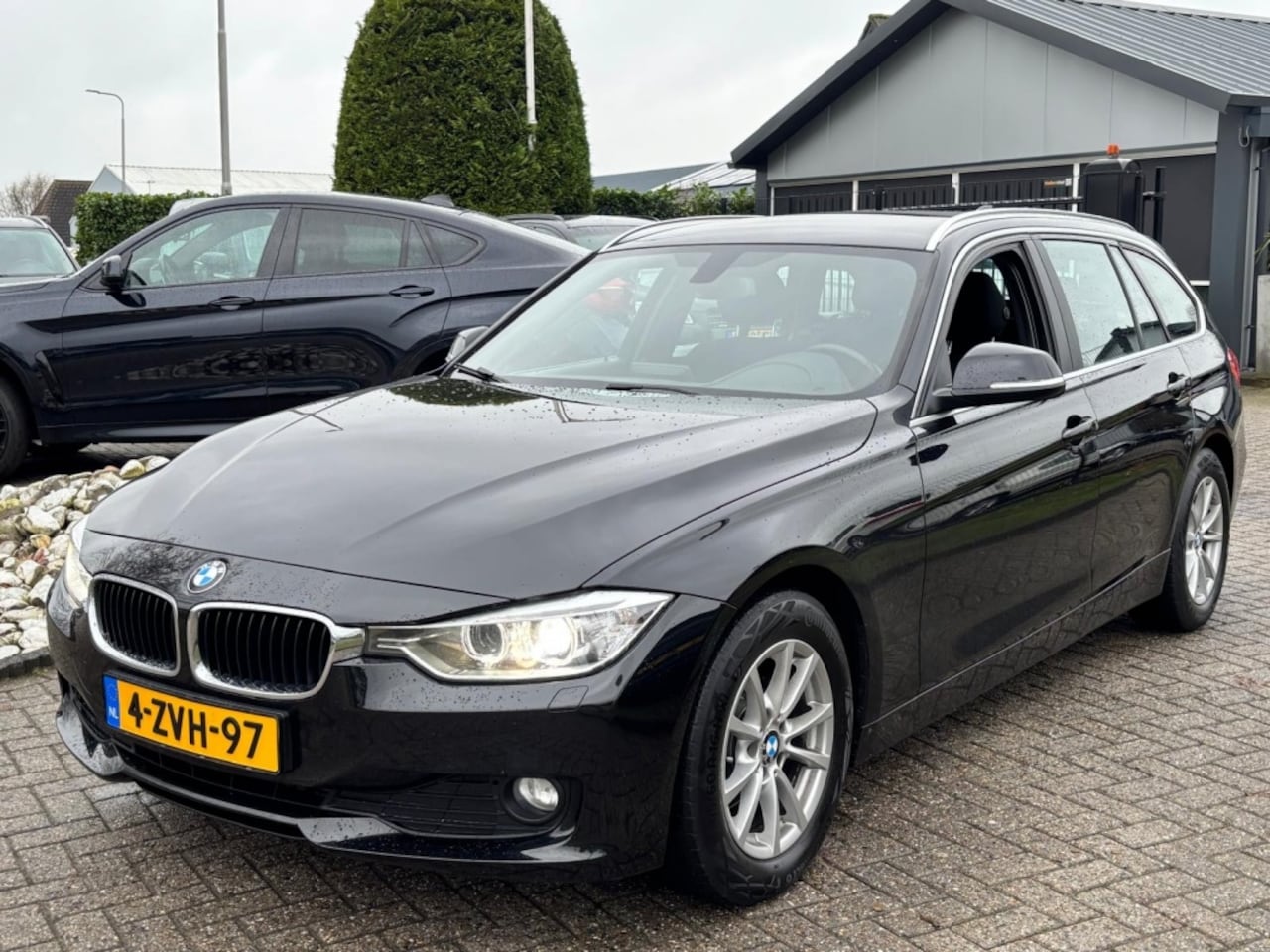BMW 3-serie Touring - 316d Executive 316d Executive - AutoWereld.nl