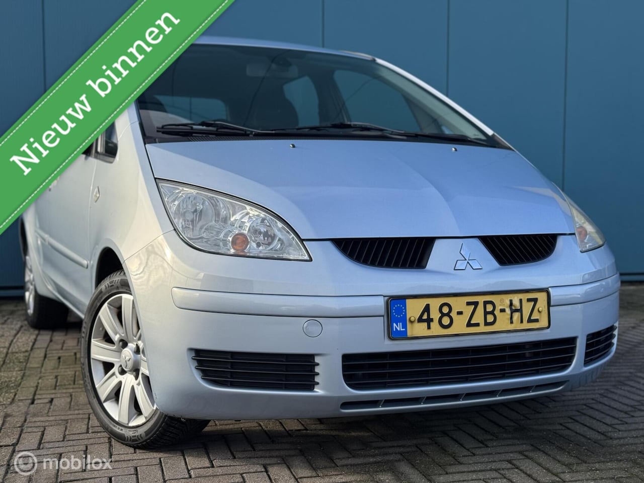 Mitsubishi Colt - 1.3 Invite+ 5Drs Airco 31-10-2026 - AutoWereld.nl