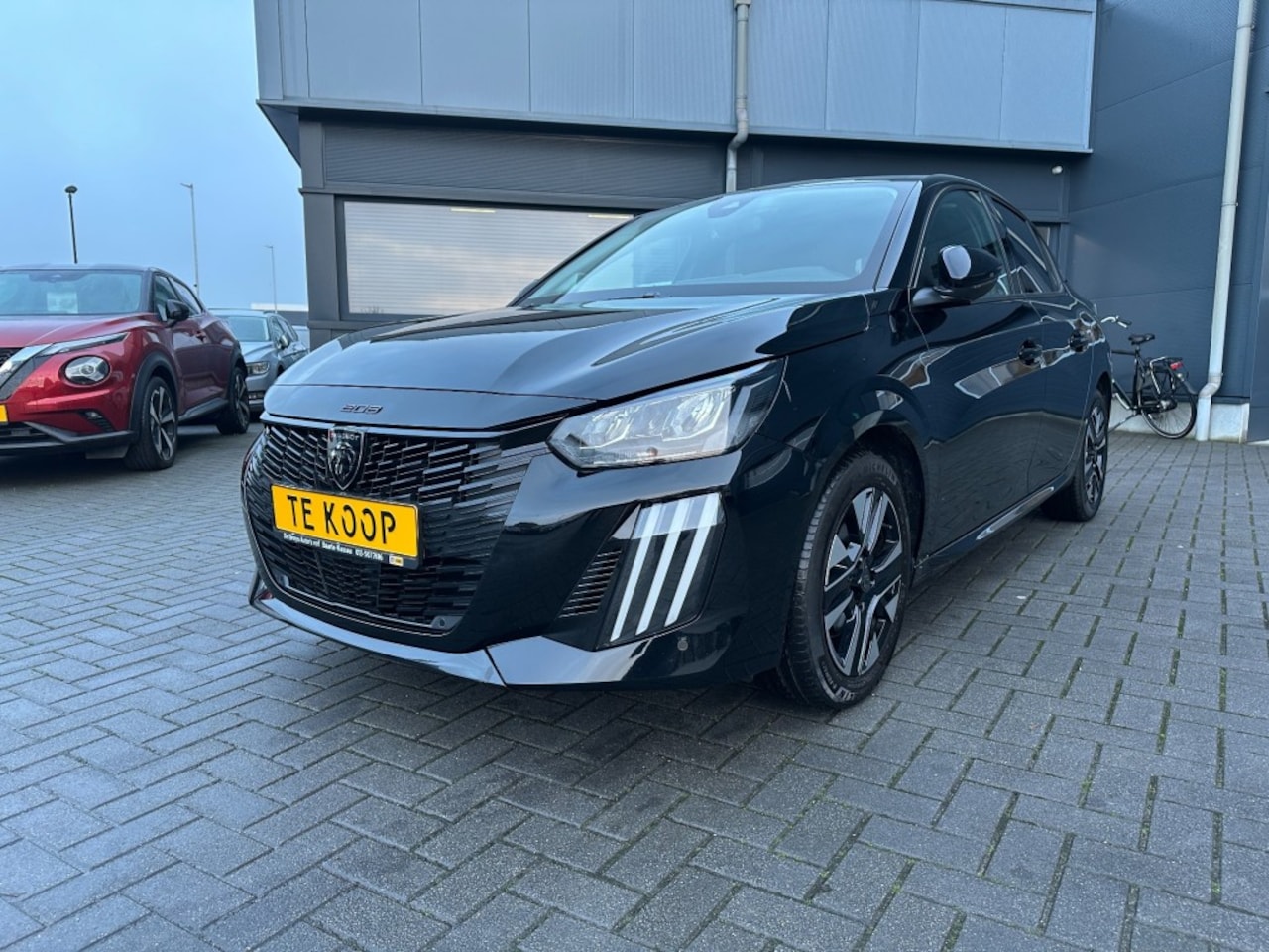 Peugeot 208 - 1.2 PureTech Aut.100 Allure Navigatie Camera - AutoWereld.nl