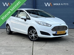 Ford Fiesta - 1.0 Style / 1e EIGENAAR / AIRCO / DISTRIBUTIE VV