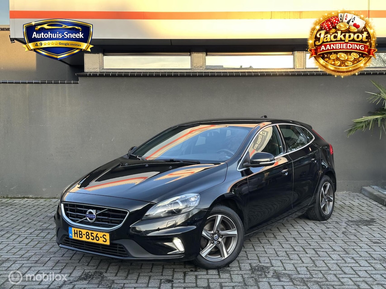 Volvo V40 - 2.0 D2 R-Design 2.0 D2 R-Design - AutoWereld.nl