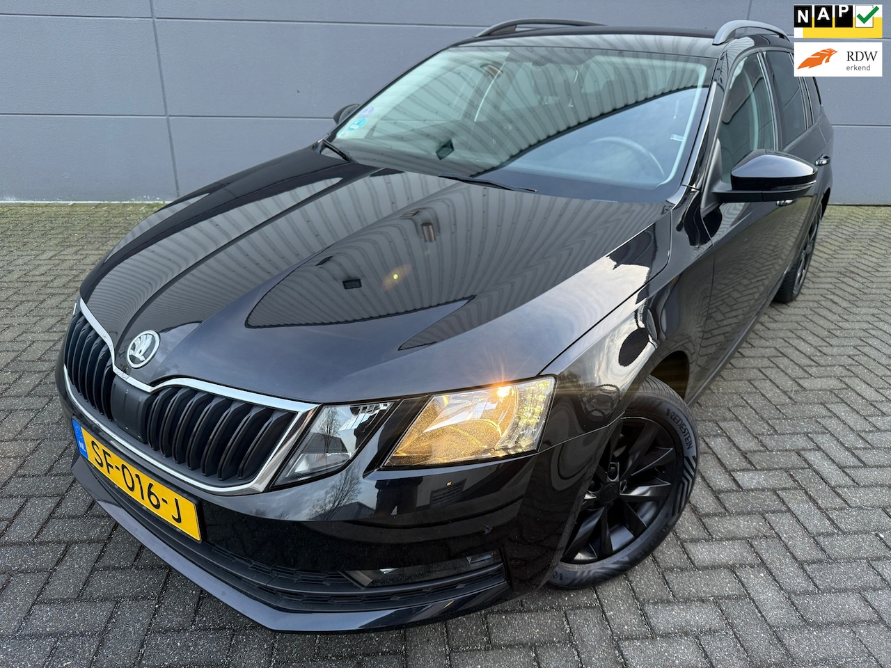 Skoda Octavia Combi - 1.0 TSI Greentech Ambition Business*NAVI*CARPLAY*CRUISE*NAP*APK*PARK SENSOREN - AutoWereld.nl