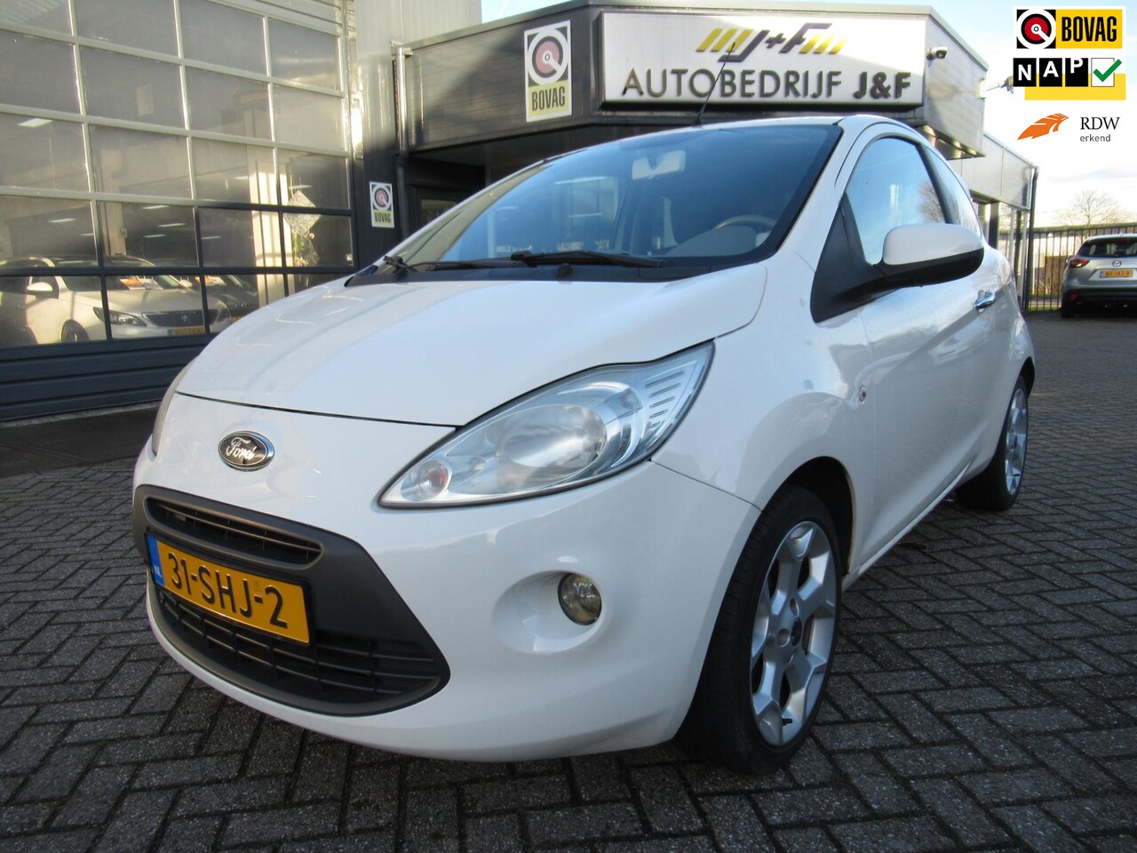 Ford Ka - 1.2 Titanium X start/stop / Airco / LMV - AutoWereld.nl