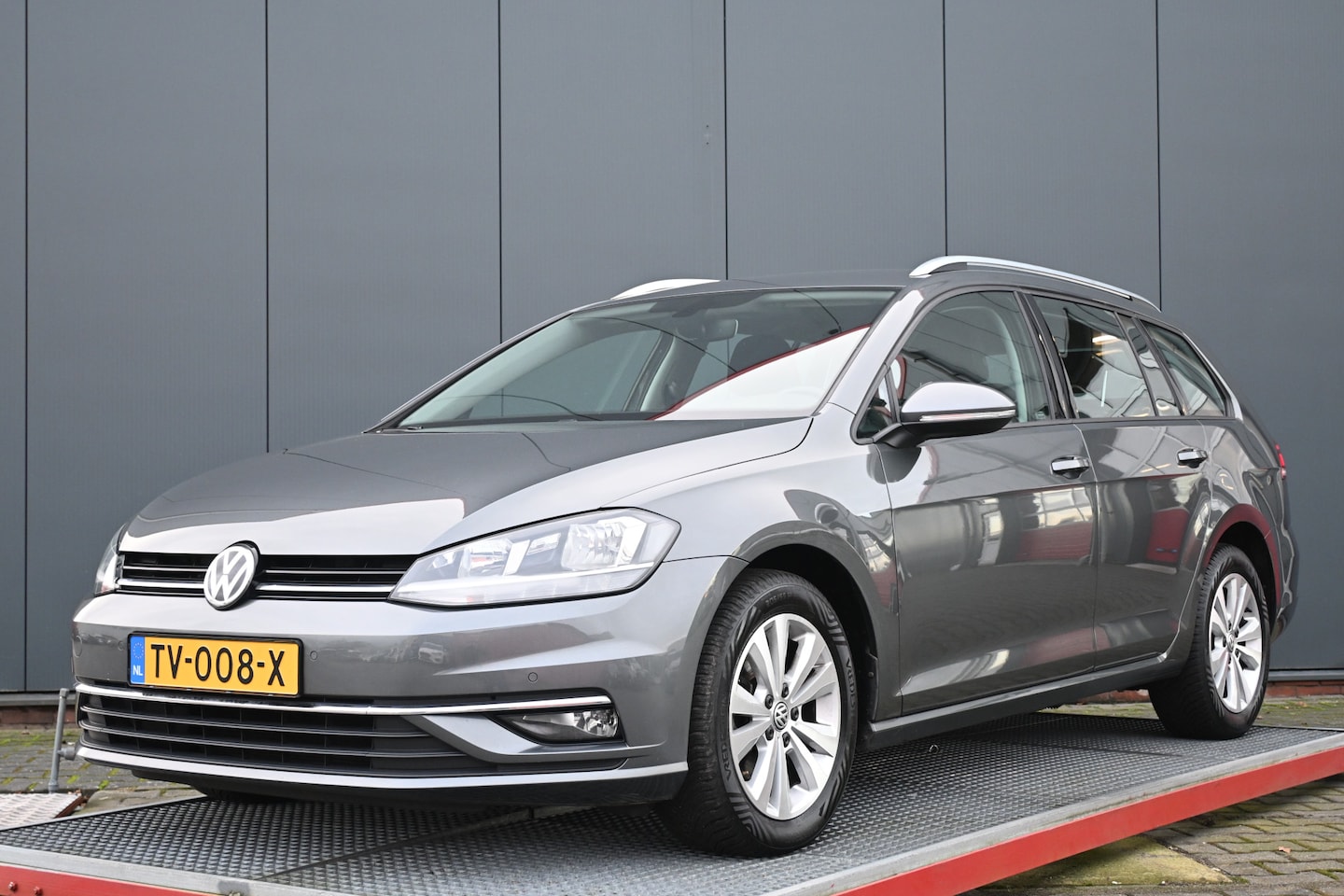 Volkswagen Golf Variant - 1.0 TSI Comfortline Business 1.0 TSI Comfortline Business - AutoWereld.nl